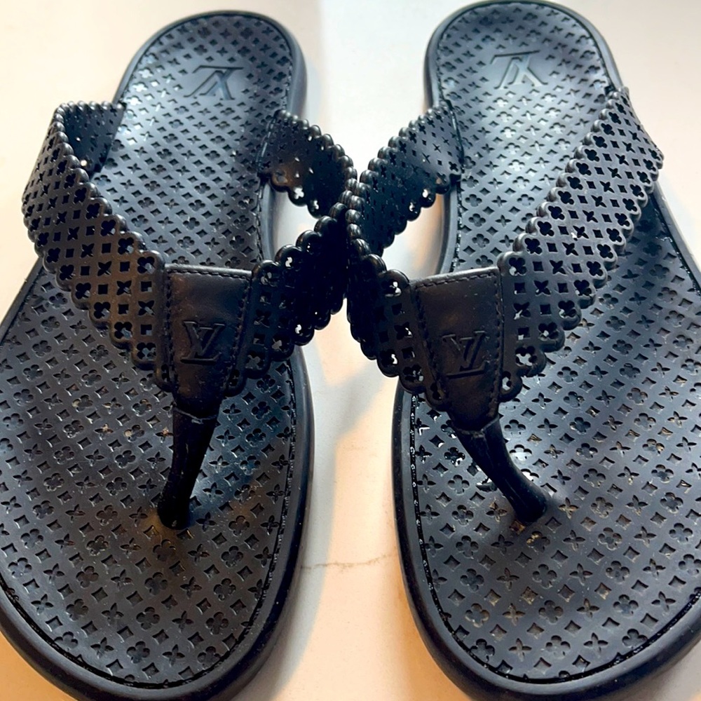Louis Vuitton Flip Flop Thong Sandals 41 LV Monogram Black